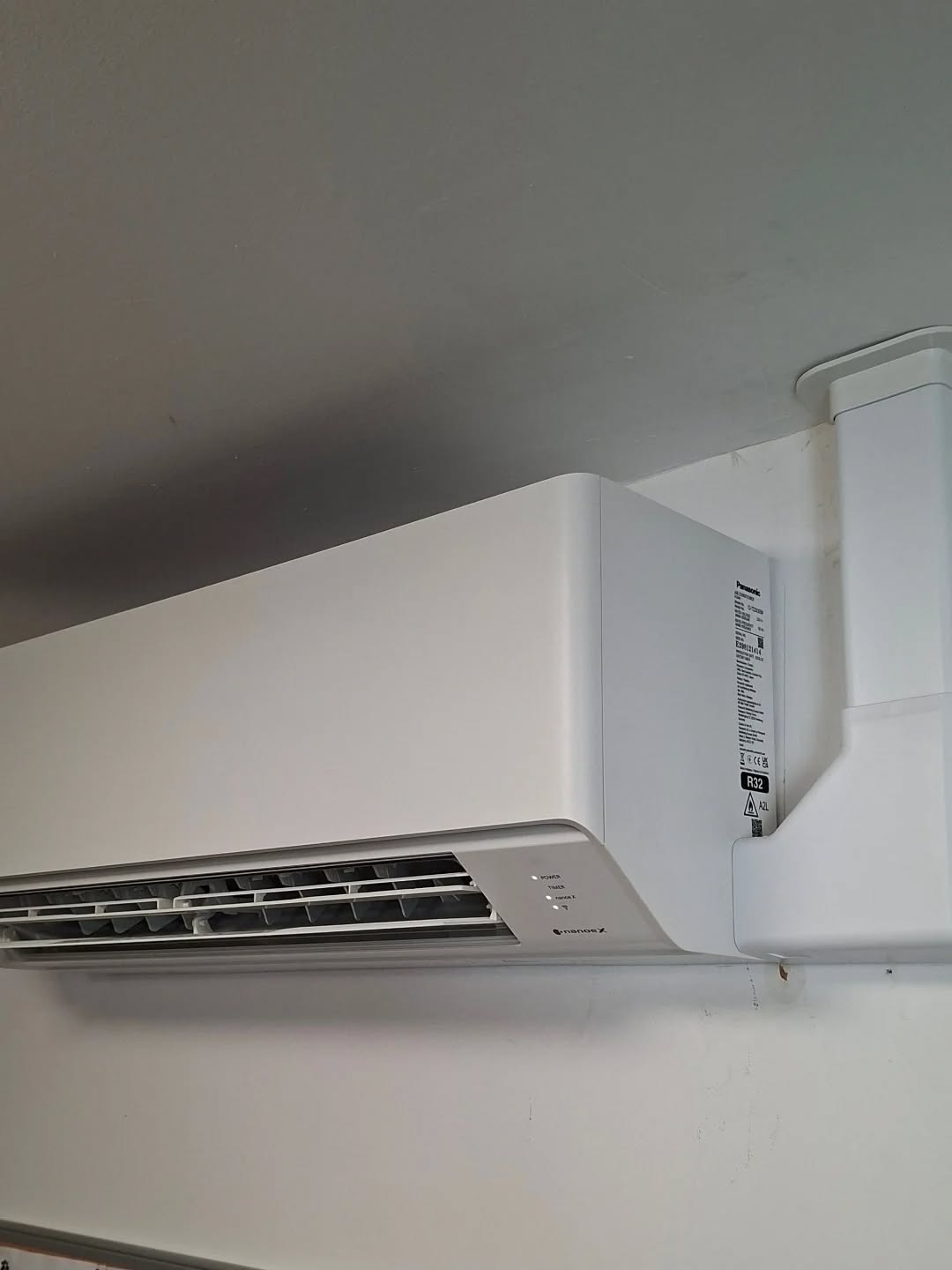 Intérieur : bi-split Panasonic TZ à Brest